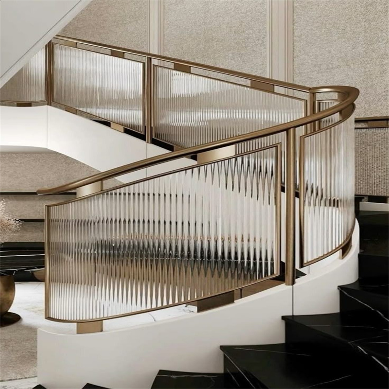 Glass railing